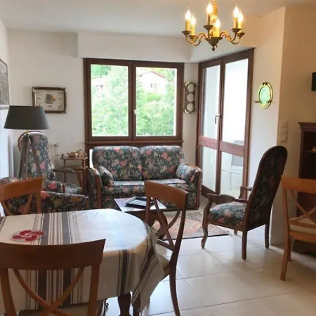 Calme A 5min De L'ocean - Parking Et Balcon Amenage - Fr-1-4-521 Apartment Saint-Jean-de-Luz